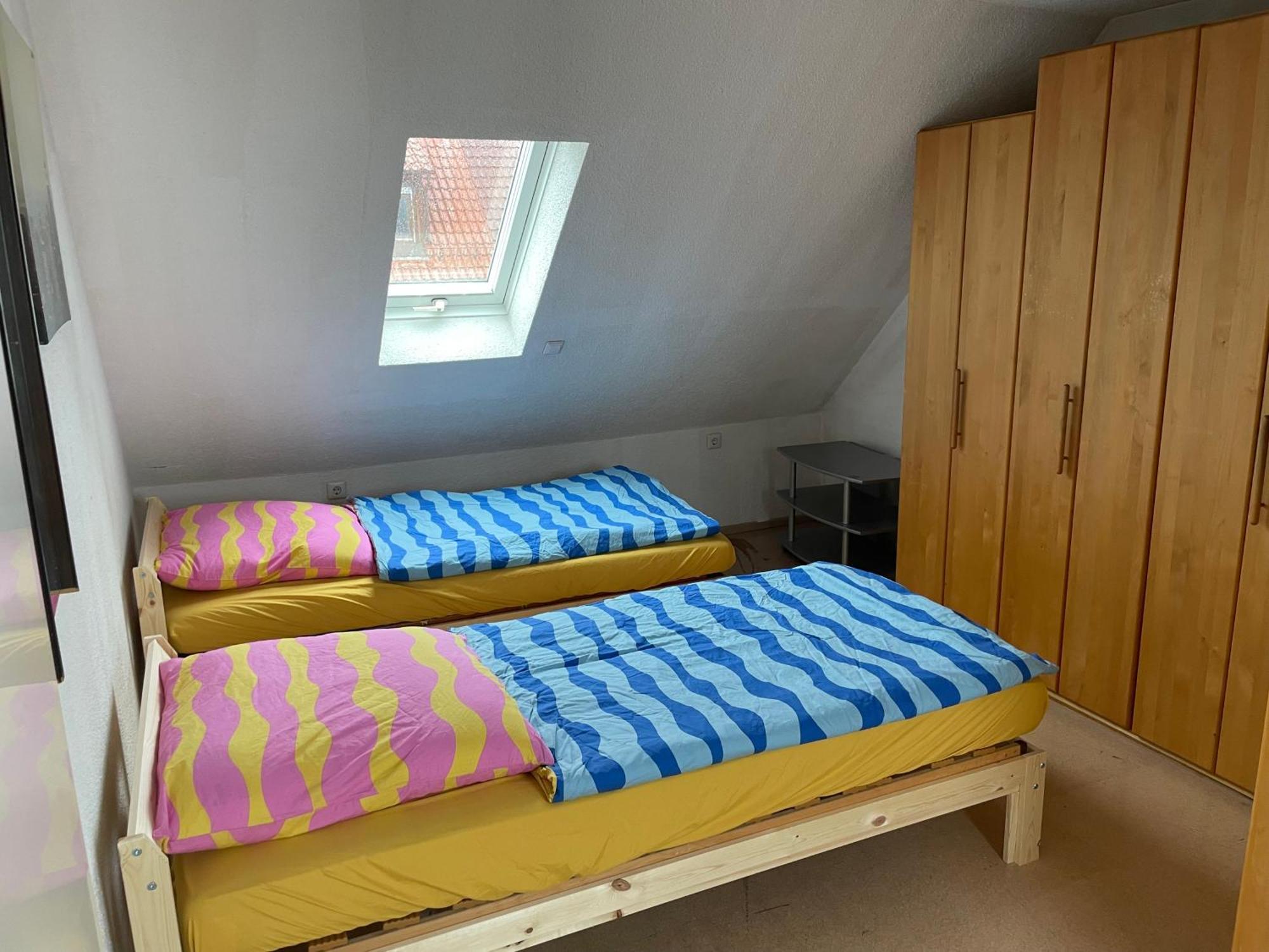 Haus Dambacher - Arbeiter-Monteurzimmer Nuertingen Exteriör bild